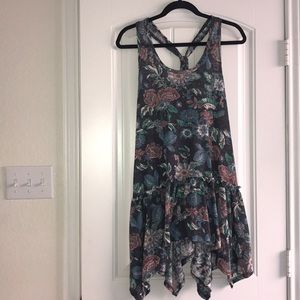 Floral knit ruffle hem top